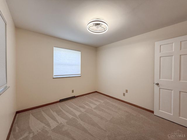 148 Sylvia Lane, Reading, OH 45215