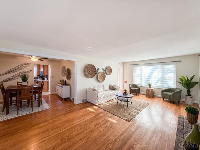 148 Sylvia Lane, Reading, OH 45215