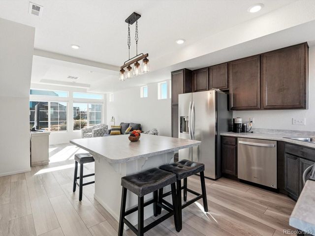 3905 Windwood Dr, Johnstown, CO 80534