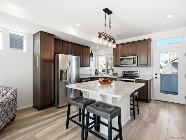 3905 Windwood Dr, Johnstown, CO 80534