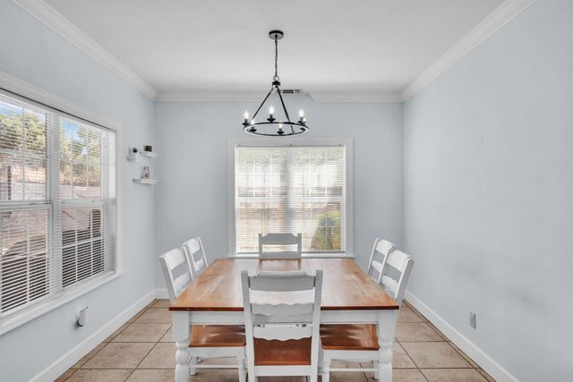 5401 Banbury Cross Rd, Shingle Springs, CA 95682