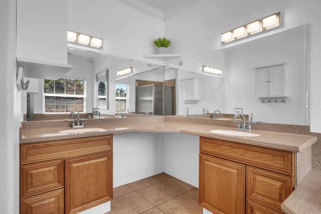 5401 Banbury Cross Rd, Shingle Springs, CA 95682