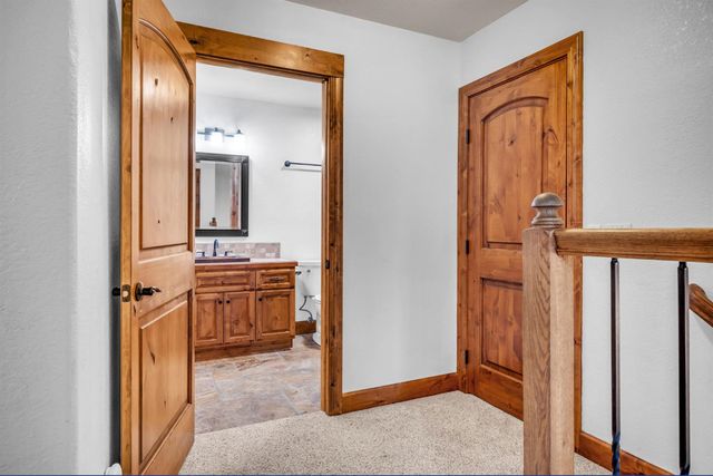 5401 Banbury Cross Rd, Shingle Springs, CA 95682