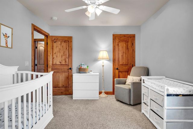 5401 Banbury Cross Rd, Shingle Springs, CA 95682