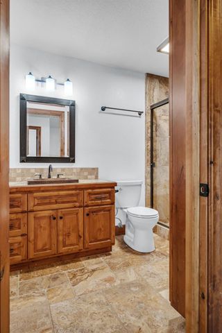 5401 Banbury Cross Rd, Shingle Springs, CA 95682