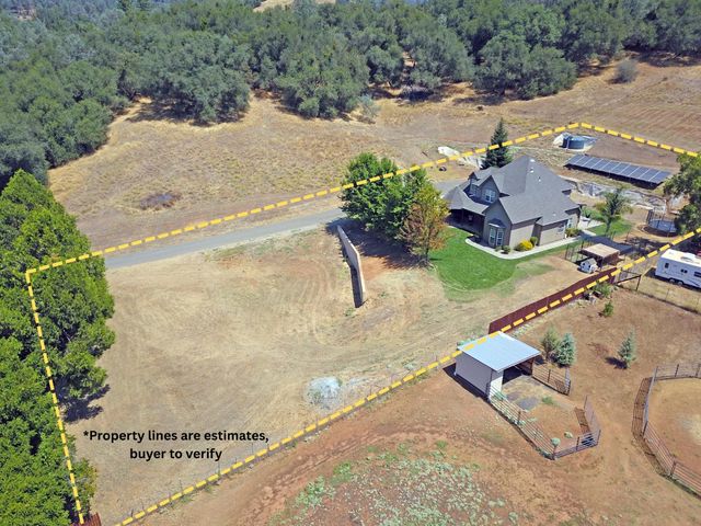 5401 Banbury Cross Rd, Shingle Springs, CA 95682