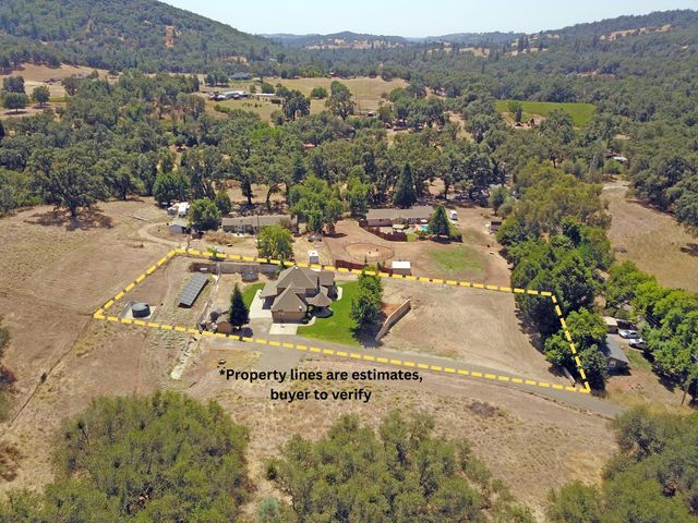 5401 Banbury Cross Rd, Shingle Springs, CA 95682