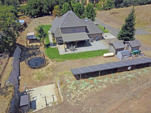 5401 Banbury Cross Rd, Shingle Springs, CA 95682