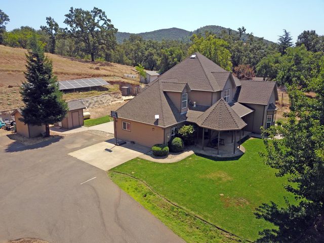 5401 Banbury Cross Rd, Shingle Springs, CA 95682