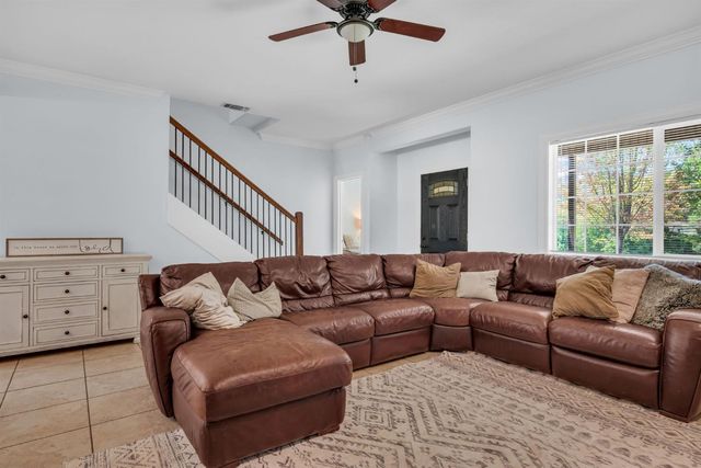 5401 Banbury Cross Rd, Shingle Springs, CA 95682