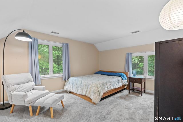 15 Camille Lane, Simsbury, CT 06092