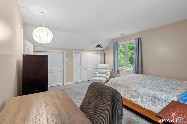 15 Camille Lane, Simsbury, CT 06092