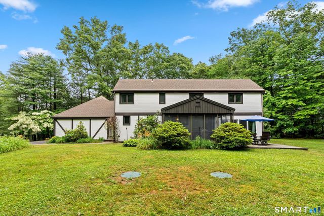 15 Camille Lane, Simsbury, CT 06092