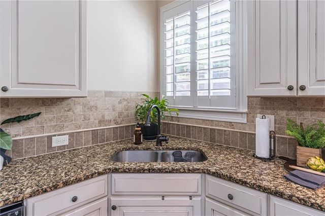 2715 Cogburn Lane, Milton, GA 30004