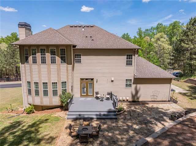 2715 Cogburn Lane, Milton, GA 30004