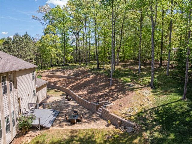 2715 Cogburn Lane, Milton, GA 30004