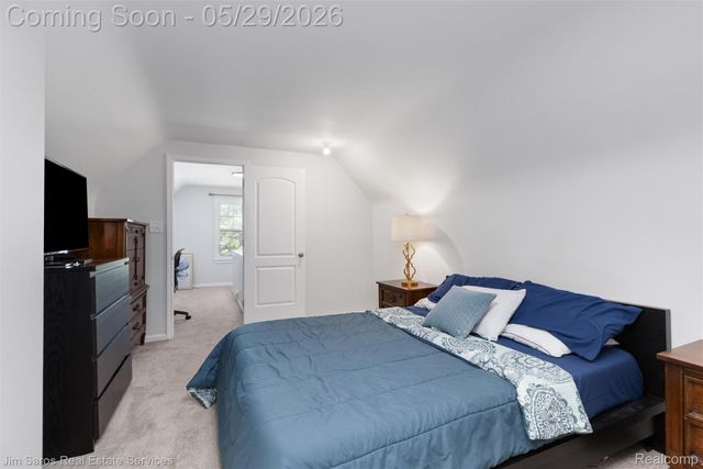 474 Madison Street, Grosse Pointe Farms, MI 48236