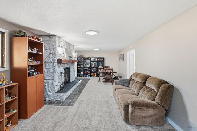 4817 TELEMARK CT, Rapid City, SD 57702