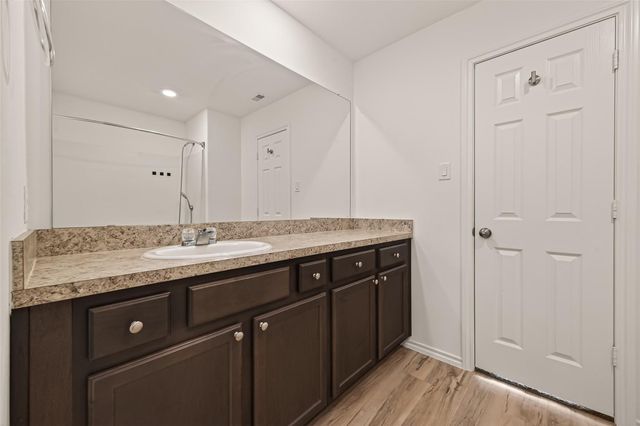 1308 Winding Willow Drive, Pinehurst, TX 77362