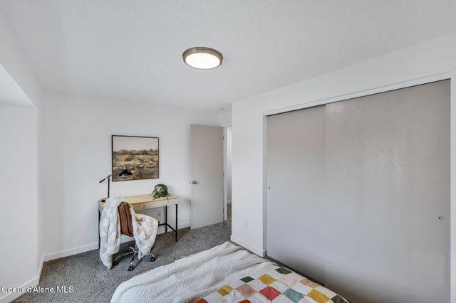 19115 E Nixon Ave, Spokane Valley, WA 99016