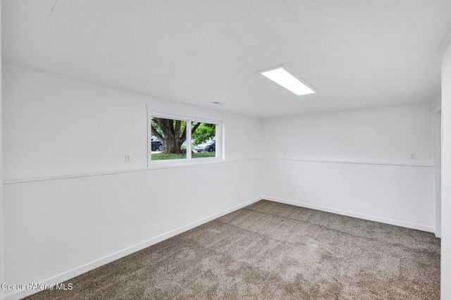 19115 E Nixon Ave, Spokane Valley, WA 99016