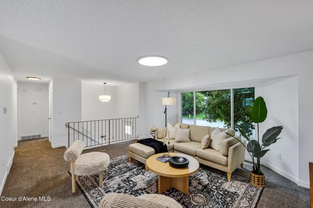 19115 E Nixon Ave, Spokane Valley, WA 99016