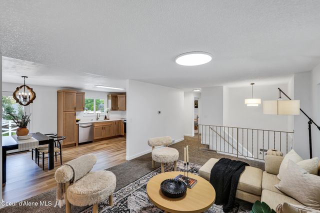 19115 E Nixon Ave, Spokane Valley, WA 99016