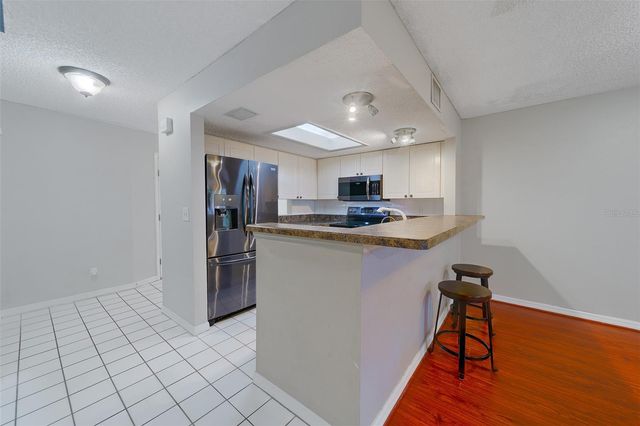 9241 JAKES PATH, Largo, FL 33771