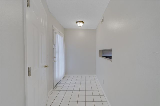 9241 JAKES PATH, Largo, FL 33771