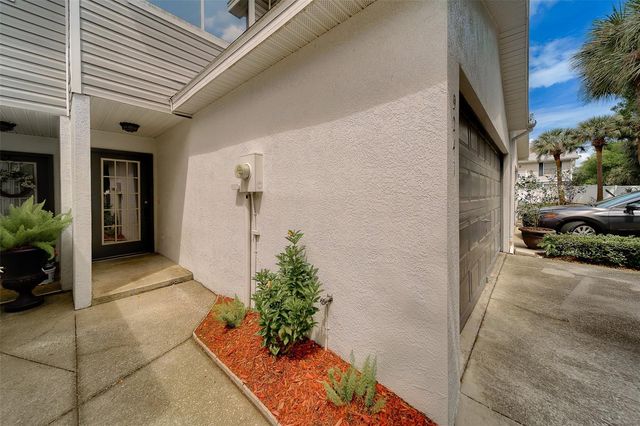 9241 JAKES PATH, Largo, FL 33771