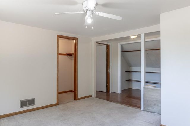 802 Center Street, North Mankato, MN 56003