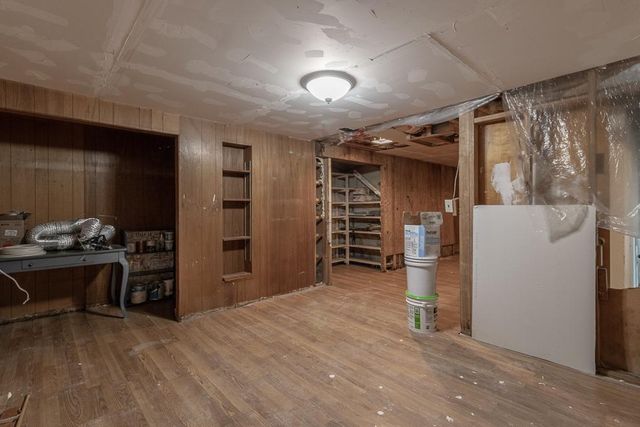 802 Center Street, North Mankato, MN 56003