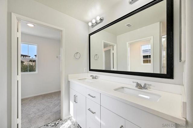 1881 Olivia St, El Cajon, CA 92021