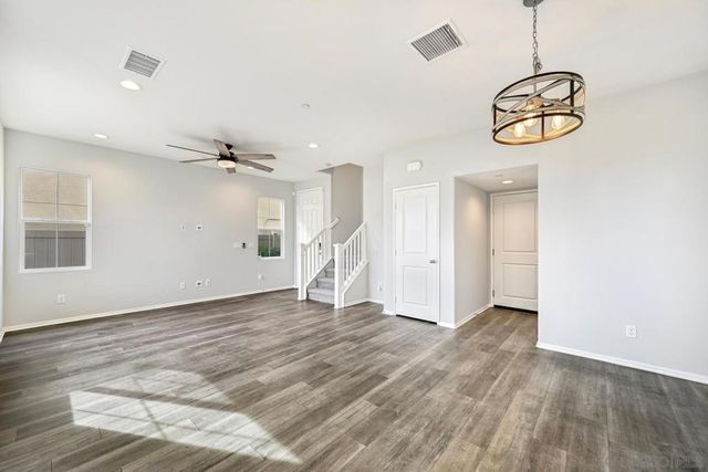 1881 Olivia St, El Cajon, CA 92021