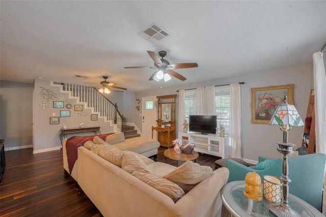 5514 Avenue M, Santa Fe, TX 77510