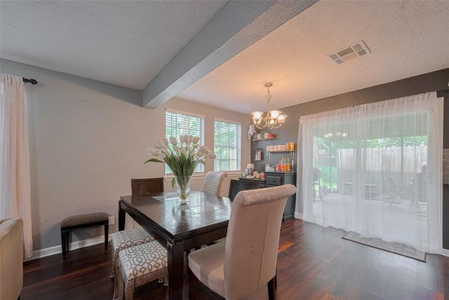 5514 Avenue M, Santa Fe, TX 77510