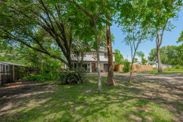 5514 Avenue M, Santa Fe, TX 77510