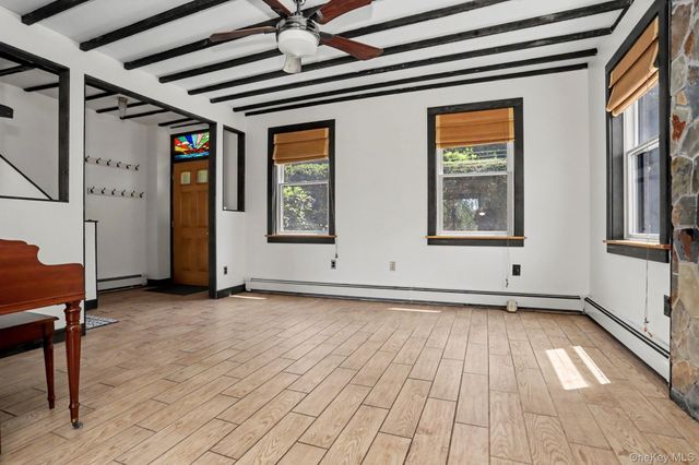 33 Cedar Lane, Ossining, NY 10562