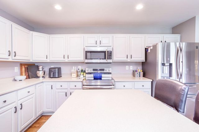 1035 Hunterallen Drive, Florence, KY 41042