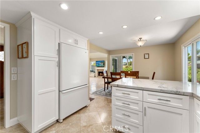 1106 Ridgecrest, Costa Mesa, CA 92627