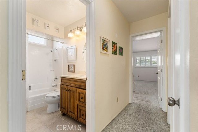 1106 Ridgecrest, Costa Mesa, CA 92627