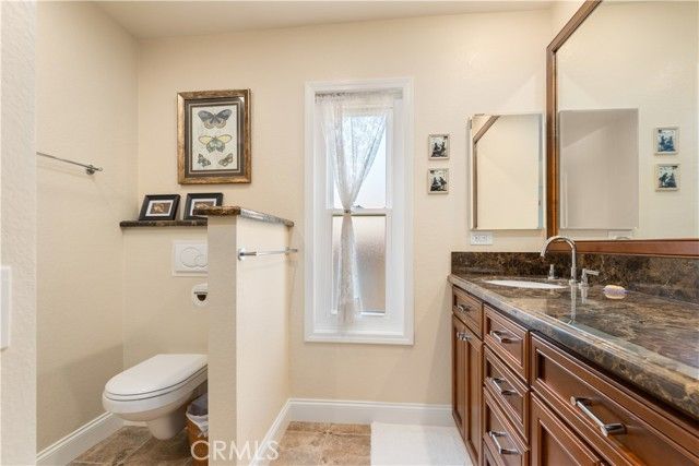 1106 Ridgecrest, Costa Mesa, CA 92627