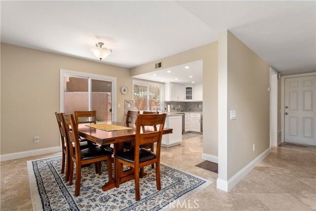 1106 Ridgecrest, Costa Mesa, CA 92627