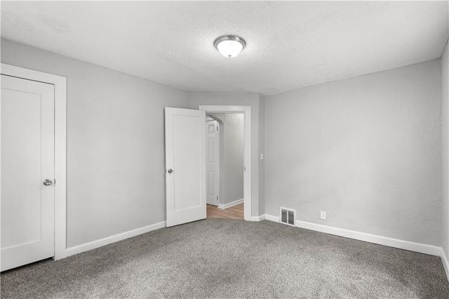 9617 E Independence Avenue, Independence, MO 64053