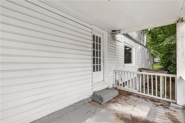 9617 E Independence Avenue, Independence, MO 64053