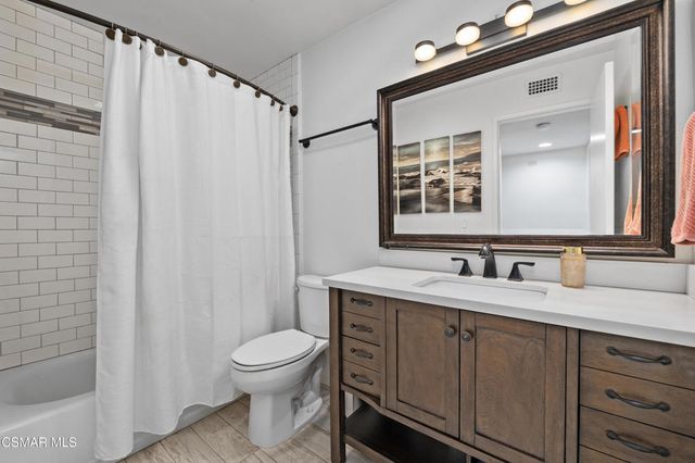 1212 Via Montoya, Camarillo, CA 93010
