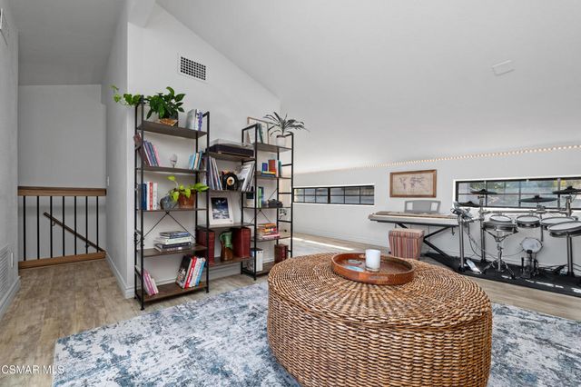 1212 Via Montoya, Camarillo, CA 93010