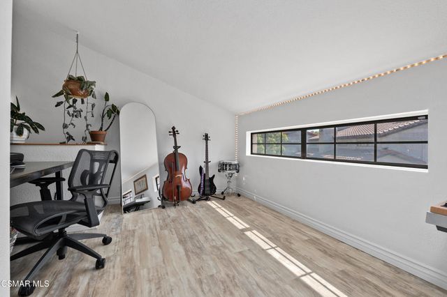 1212 Via Montoya, Camarillo, CA 93010