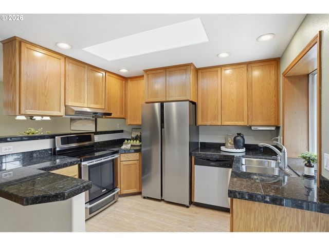 6000 Ne 42ND Way, Vancouver, WA 98661