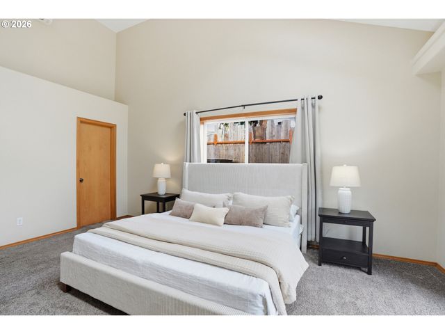 6000 Ne 42ND Way, Vancouver, WA 98661